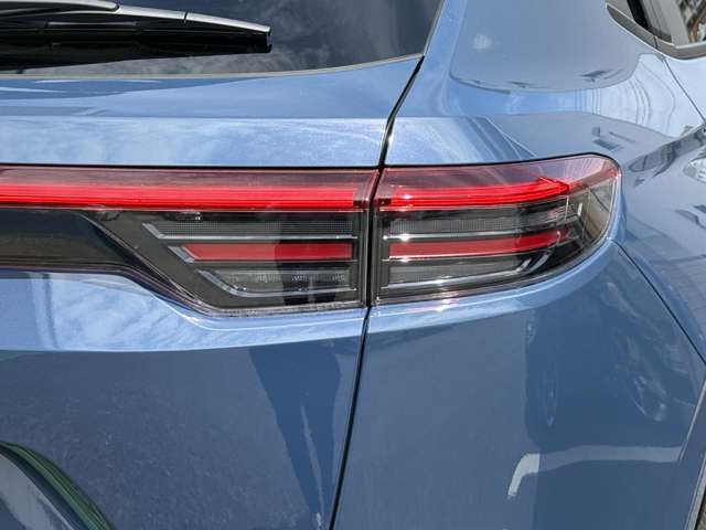 ホンダ ヴェゼル １．５ Ｅ：ＨＥＶ Ｚ プレイパッケージ R8年 (九州・沖縄) 99