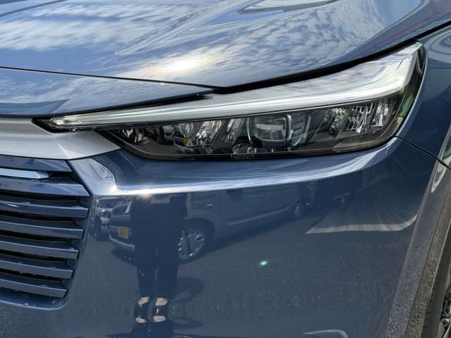 ホンダ ヴェゼル １．５ Ｅ：ＨＥＶ Ｚ プレイパッケージ R8年 (九州・沖縄) 99