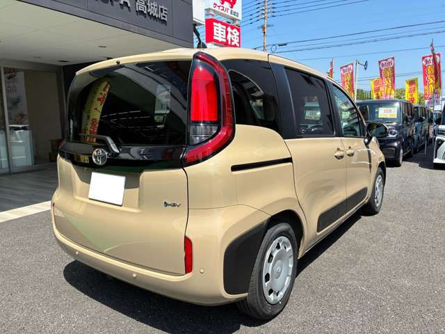 トヨタ シエンタ　ハイブリッド ハイブリッド １．５ Ｇ R8年 (九州・沖縄) 99