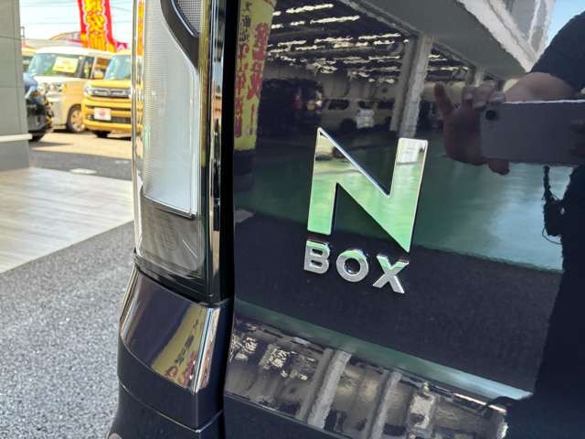 ホンダ Ｎ　ＢＯＸ カスタム ６６０ R8年 (九州・沖縄) 99
