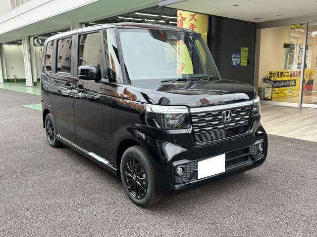 ホンダ Ｎ　ＢＯＸ カスタム ６６０ ブラック スタイル R8年 (九州・沖縄) 99