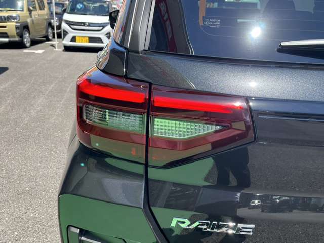トヨタ ライズ　ハイブリッド ハイブリッド １．２ Ｚ R8年 (九州・沖縄) 99