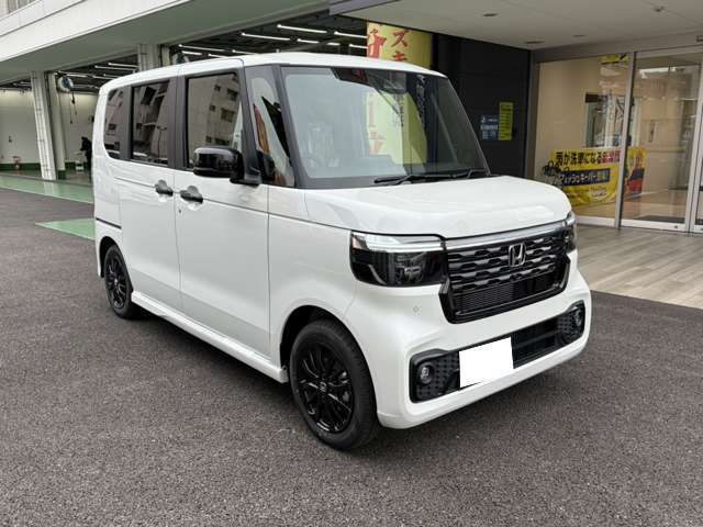 ホンダ Ｎ　ＢＯＸ カスタム ６６０ ブラック スタイル R8年 (九州・沖縄) 99
