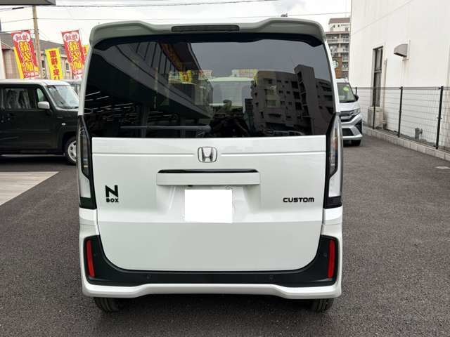 ホンダ Ｎ　ＢＯＸ カスタム ６６０ ブラック スタイル R8年 (九州・沖縄) 99