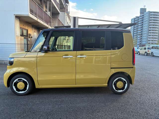 ホンダ Ｎ　ＢＯＸ ６６０ ファッションスタイル ２トーン R8年 (九州・沖縄) 99