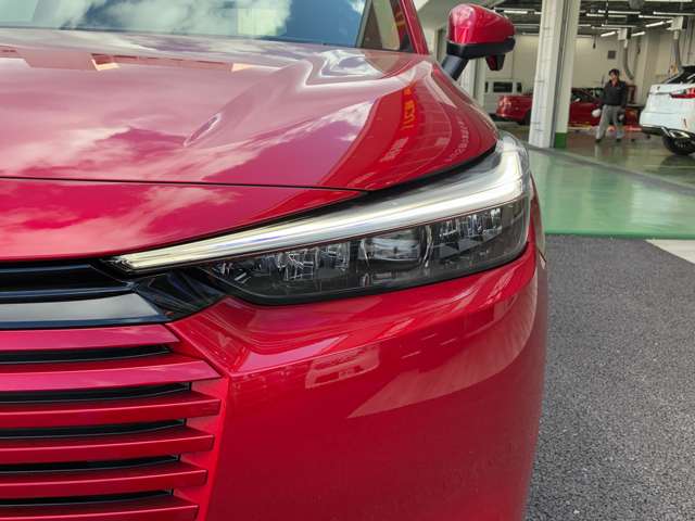 ホンダ ヴェゼル １．５ Ｅ：ＨＥＶ Ｚ R8年 (九州・沖縄) 99