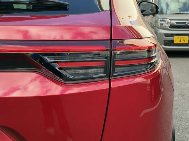 ホンダ ヴェゼル １．５ Ｅ：ＨＥＶ Ｚ R8年 (九州・沖縄) 99