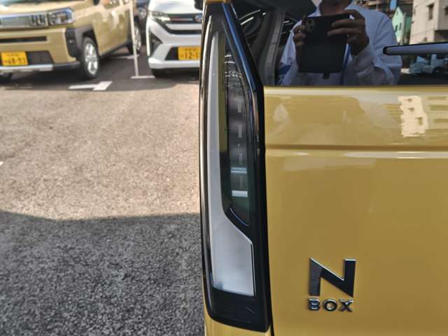 ホンダ Ｎ　ＢＯＸ ジョイ ６６０ ２トーン R7年 (九州・沖縄) 99
