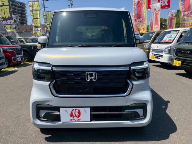ホンダ Ｎ　ＢＯＸ カスタム ６６０ R8年 (九州・沖縄) 99