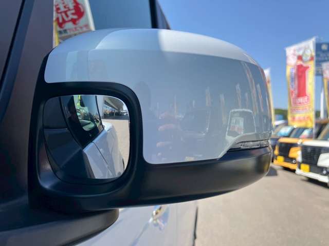 ホンダ Ｎ　ＢＯＸ カスタム ６６０ R8年 (九州・沖縄) 99