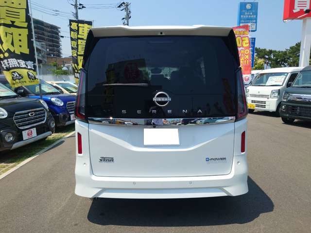 日産 セレナ １．４ Ｅ－ＰＯＷＥＲ ハイウェイスターＶ R8年 (九州・沖縄) 99