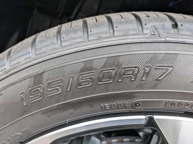 トヨタ ライズ　ハイブリッド ハイブリッド １．２ Ｚ R8年 (九州・沖縄) 99