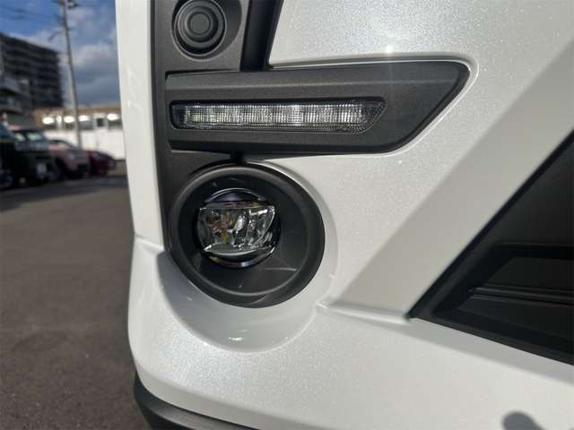 トヨタ ライズ　ハイブリッド ハイブリッド １．２ Ｚ R8年 (九州・沖縄) 99