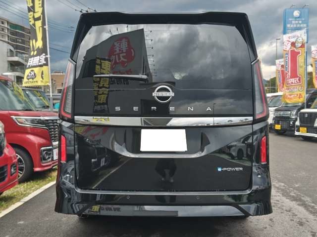 日産 セレナ １．４ Ｅ－ＰＯＷＥＲ ハイウェイスターＶ R8年 (九州・沖縄) 99
