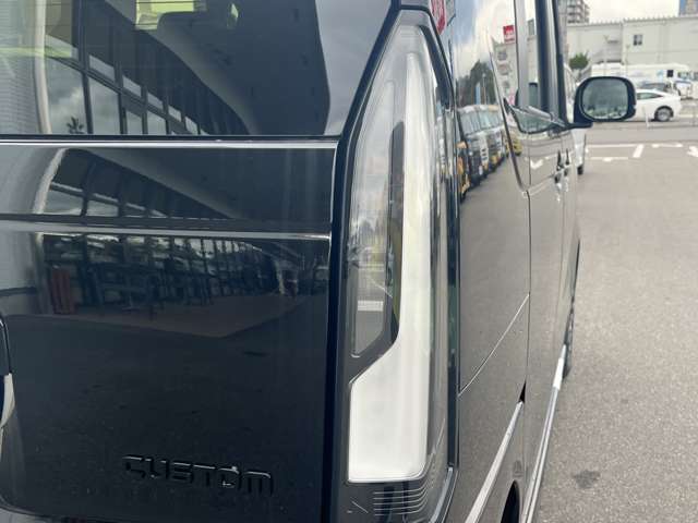 ホンダ Ｎ　ＢＯＸ カスタム ６６０ ブラック スタイル R8年 (九州・沖縄) 99