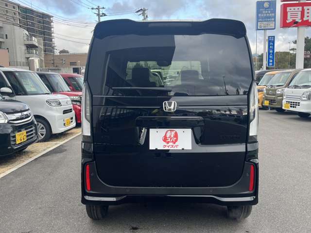 ホンダ Ｎ　ＢＯＸ カスタム ６６０ ブラック スタイル R8年 (九州・沖縄) 99