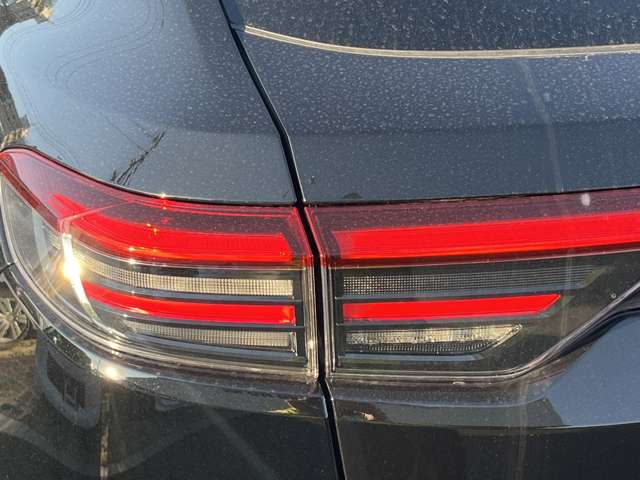 ホンダ ヴェゼル １．５ Ｅ：ＨＥＶ Ｚ プレイパッケージ R8年 (九州・沖縄) 99