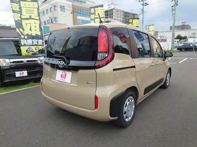 トヨタ シエンタ　ハイブリッド ハイブリッド １．５ Ｇ R7年 (九州・沖縄) 99