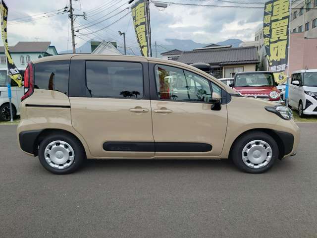 トヨタ シエンタ　ハイブリッド ハイブリッド １．５ Ｇ R7年 (九州・沖縄) 99