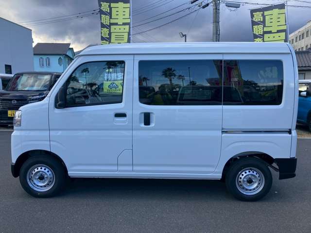 ダイハツ ハイゼットカーゴ ６６０ デラックス R7年 (九州・沖縄) 99