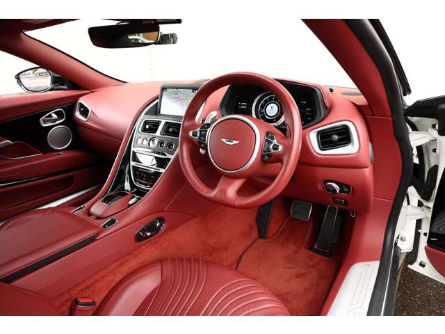 アストンマーティン ＤＢ１１ヴォランテ Ｖ８ H30年 (東海) 99
