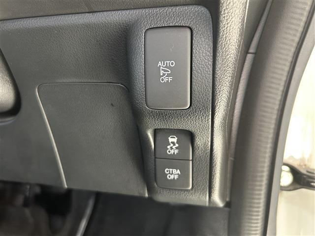ホンダ Ｎ　ＢＯＸ＋ ６６０ Ｇ ターボＬパッケージ ４ＷＤ H27年 (中国) 99
