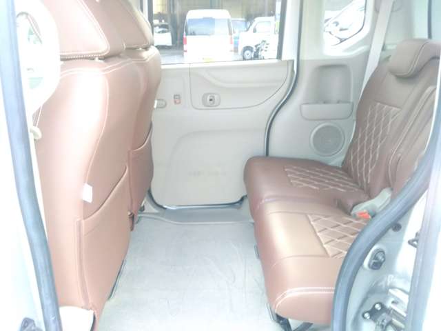 ホンダ Ｎ　ＢＯＸ ６６０ Ｇ Ｌパッケージ H24年 (中国) 99