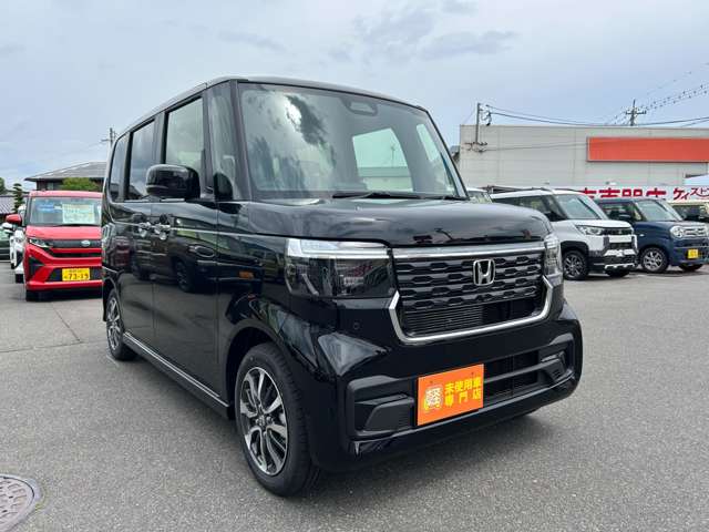 ホンダ Ｎ　ＢＯＸ カスタム ６６０ R8年 () 99