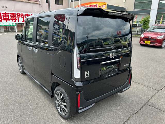 ホンダ Ｎ　ＢＯＸ カスタム ６６０ R8年 () 99
