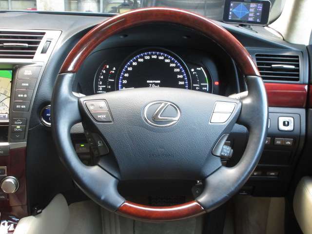 レクサス ＬＳハイブリッド ６００Ｈ バージョンＳ Ｉパッケージ ４ＷＤ H22年 (関東) 99