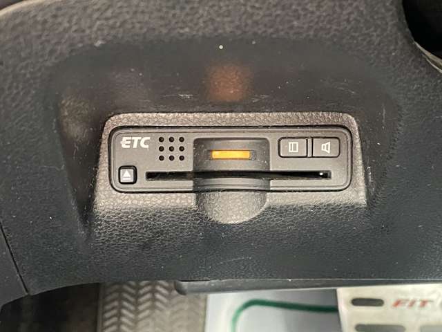 ホンダ フィット １．５ ＲＳ H22年 () 99