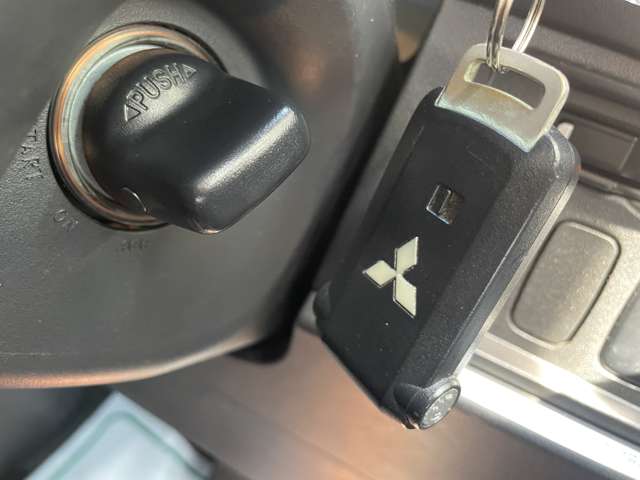 三菱 デリカ　Ｄ：５ ２．２ Ｄ プレミアム ディーゼルターボ ４ＷＤ H26年 (東海) 99