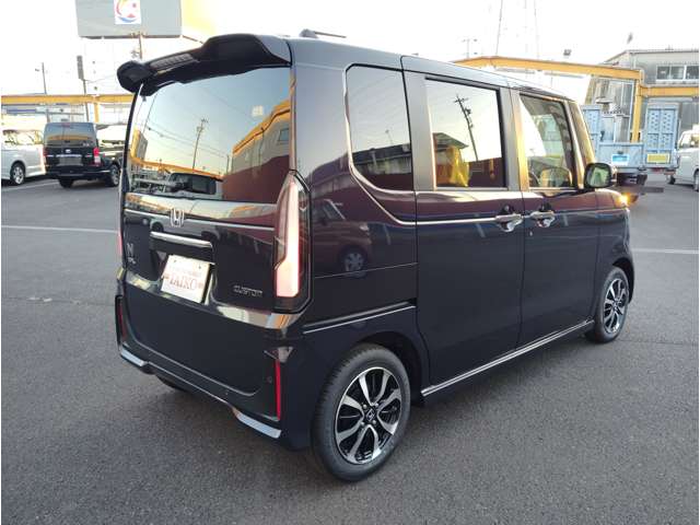 ホンダ Ｎ　ＢＯＸ カスタム ６６０ コーディネートスタイル ２トーン R7年 (東海) 99