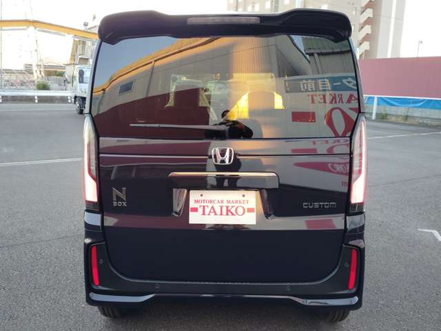 ホンダ Ｎ　ＢＯＸ カスタム ６６０ コーディネートスタイル ２トーン R7年 (東海) 99