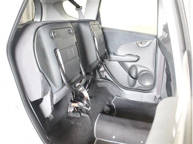 ホンダ フィット １．３ Ｇ ４ＷＤ H21年 (北海道) 99