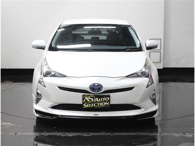 トヨタ プリウス １．８ Ｓ ツーリングセレクション Ｅ－ＦＯＵＲ ４ＷＤ H28年 (北海道) 99