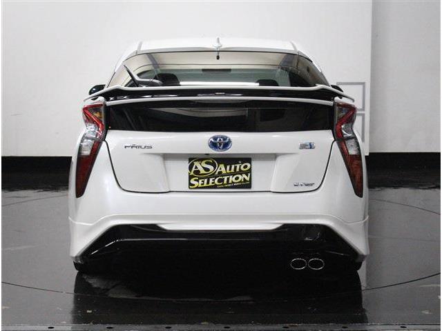 トヨタ プリウス １．８ Ｓ ツーリングセレクション Ｅ－ＦＯＵＲ ４ＷＤ H28年 (北海道) 99