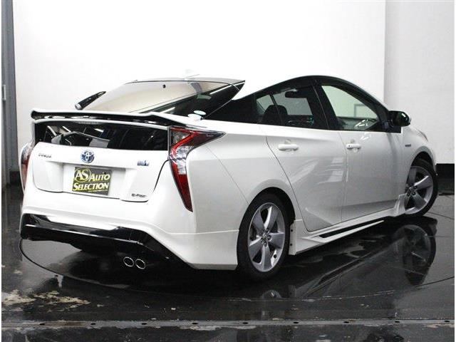 トヨタ プリウス １．８ Ｓ ツーリングセレクション Ｅ－ＦＯＵＲ ４ＷＤ H28年 (北海道) 99