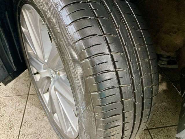 トヨタ クラウン　ハイブリッド ハイブリッド ２．５ Ｓ ＦＯＵＲ ４ＷＤ H29年 (北海道) 99
