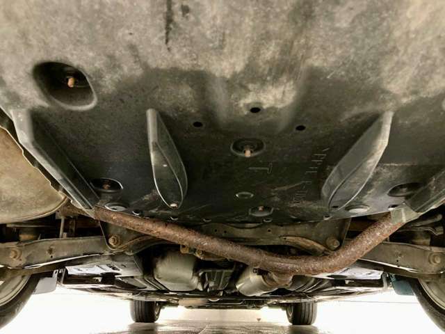 トヨタ クラウン　ハイブリッド ハイブリッド ２．５ Ｓ ＦＯＵＲ ４ＷＤ H29年 (北海道) 99