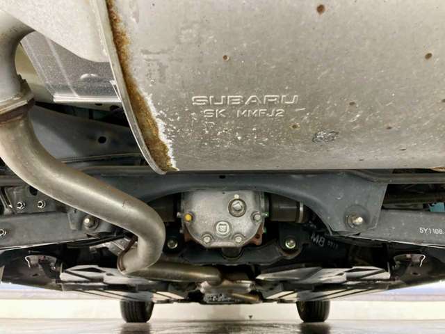 スバル インプレッサスポーツ ２．０ Ｉ アイサイト プラウド エディション ４ＷＤ H27年 (北海道) 99