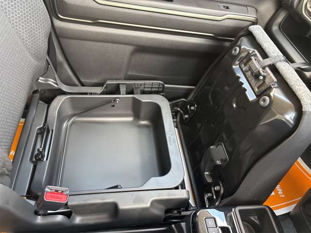 スズキ ハスラー ６６０ タフワイルド R8年 () 99