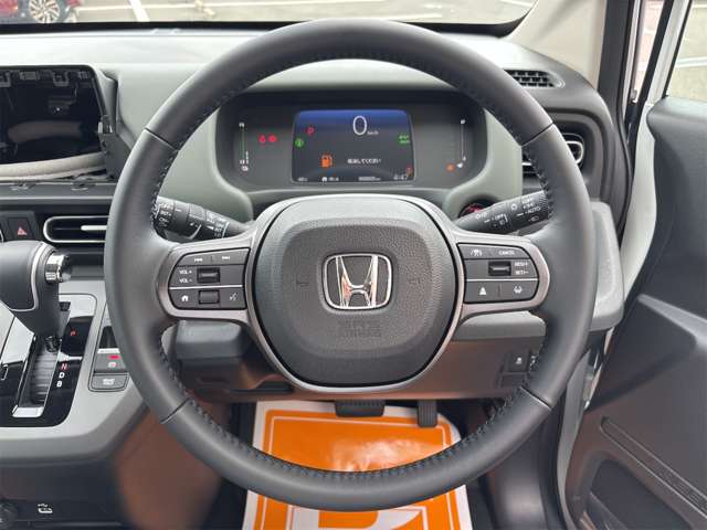ホンダ フリード　ハイブリッド １．５ Ｅ：ＨＥＶ クロスター R8年 () 99