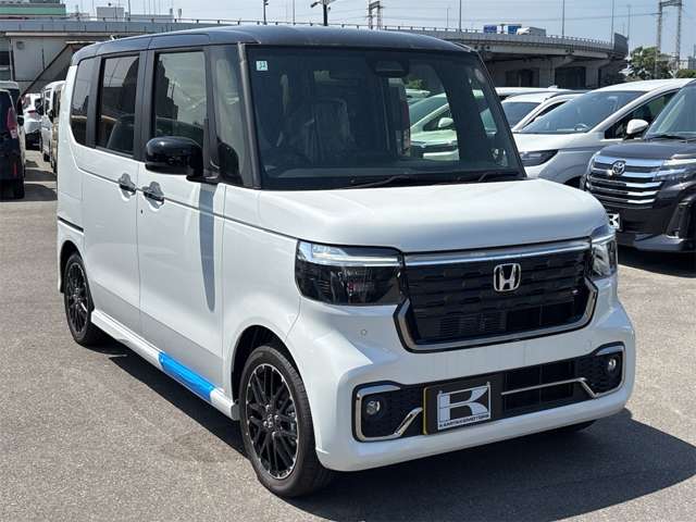 ホンダ Ｎ　ＢＯＸ カスタム ６６０ ターボ R8年 (近畿) 99