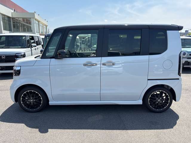 ホンダ Ｎ　ＢＯＸ カスタム ６６０ ターボ R8年 (近畿) 99