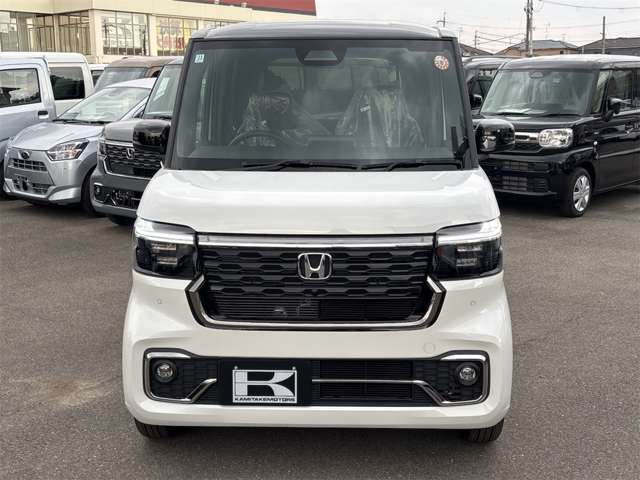 ホンダ Ｎ　ＢＯＸ カスタム ６６０ コーディネートスタイル ２トーン R7年 (近畿) 99