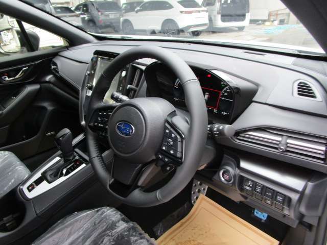 スバル レヴォーグ　レイバック ２．５ プレミアム ブラック Ｓ：ＨＥＶ ＥＸ ４ＷＤ R8年 () 99