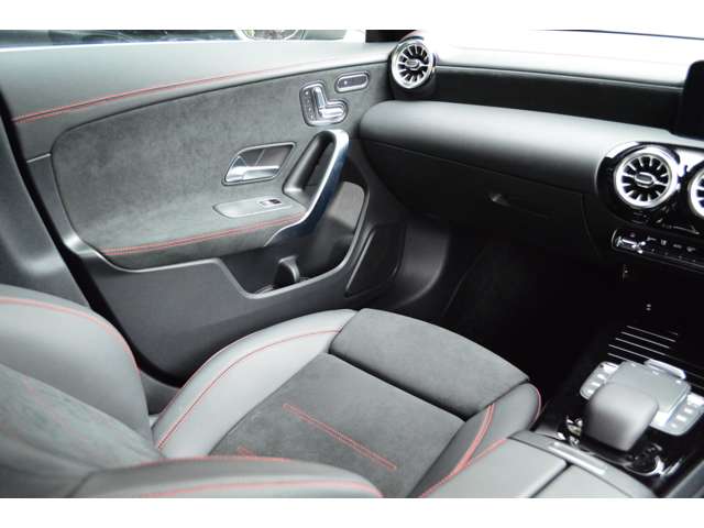 メルセデスベンツ ＣＬＡクラス ＣＬＡ２５０ ４マチック ＡＭＧライン ４ＷＤ R3年 (関東) 99