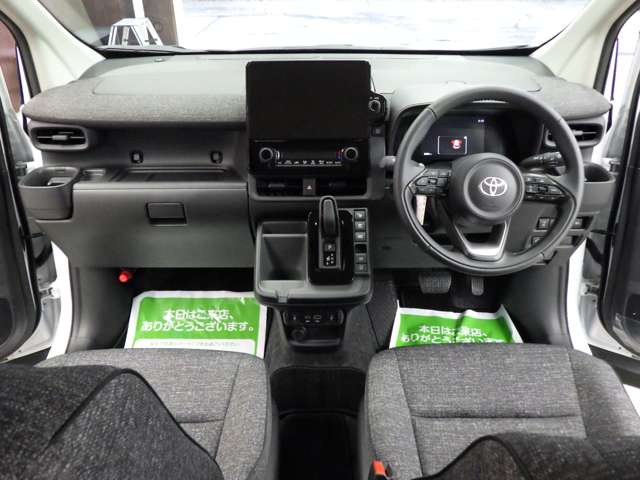 トヨタ シエンタ　ハイブリッド ハイブリッド １．５ Ｚ Ｅ－ＦＯＵＲ ４ＷＤ R8年 () 99