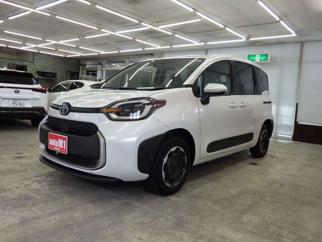 トヨタ シエンタ　ハイブリッド ハイブリッド １．５ Ｚ Ｅ－ＦＯＵＲ ４ＷＤ R7年 (東北) 99